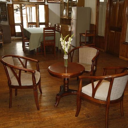 Ken & Twill Hotel Shillong Bagian luar foto