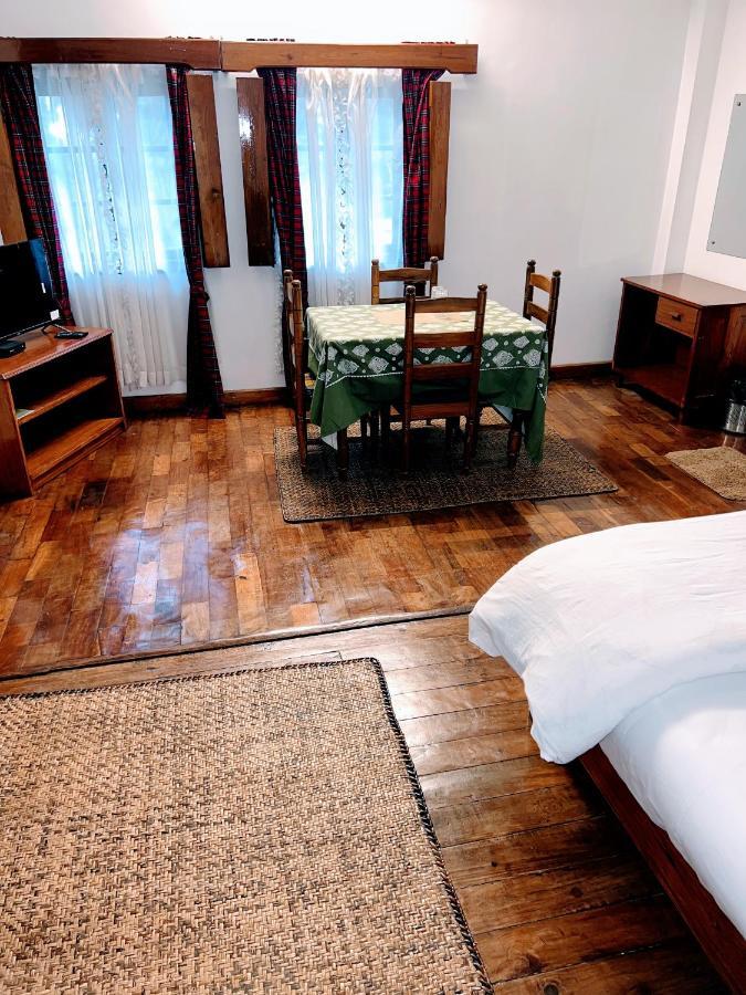 Ken & Twill Hotel Shillong Bagian luar foto